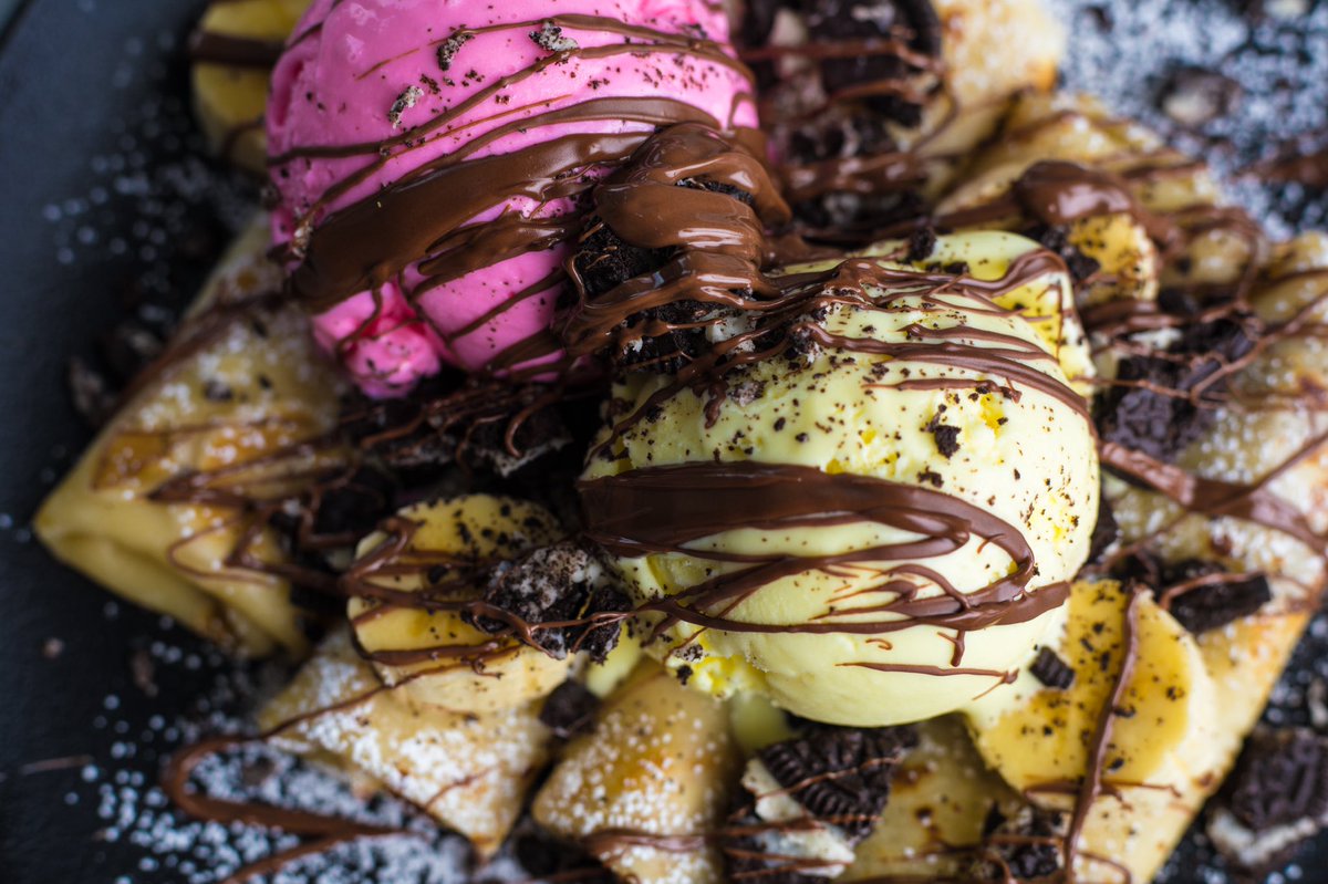 WaffleWayNG's tweet photo. Crepes and ice cream covered in Nutella at #WaffleStop 🤤🍫

📸: @envy365 

#WaffleStopAbuja #Waffles #Pancakes #AllDayBreakfast #Breakfast #Brunch #Lunch #Crepes #IceCream #Milkshakes #Coffee #HotChocolate #Chicken #FriedChicken #Foodie #Foods #Food #Abuja #Nigeria https://t.co/3ASmynjjBl