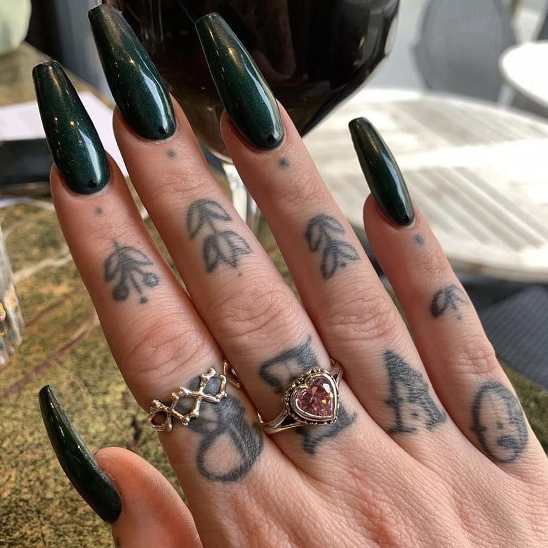 cruelheartsclub's tweet photo. Our own @bloodymarymetal ring is back and available to pre-order! 💗
https://t.co/MYcgCpIfJA
#TeamBMM https://t.co/Dz1HGpr5wi