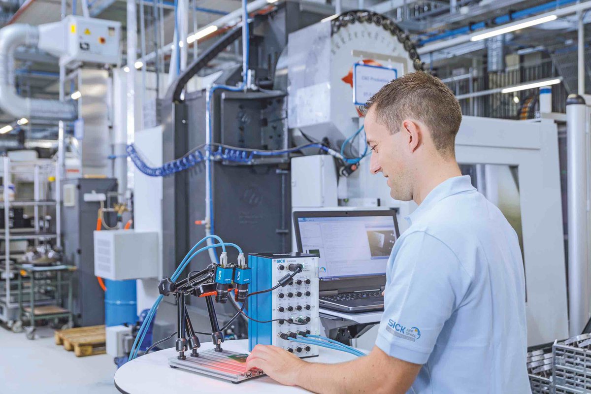 Taking the step-by-step approach to Digital Twins
Read more 👉🏻 bit.ly/2I2O3d6 
Smart Machines &amp; Factories 
 Please re-tweet 🙏🏻 <a href="/SICK_UK/">SICK Sensors (UK)</a> 
#Smart #Machines #Factories #Smartmachines #SmartMachinesandFactoriesMagazine #SmartExpo
#smartindustryexpo