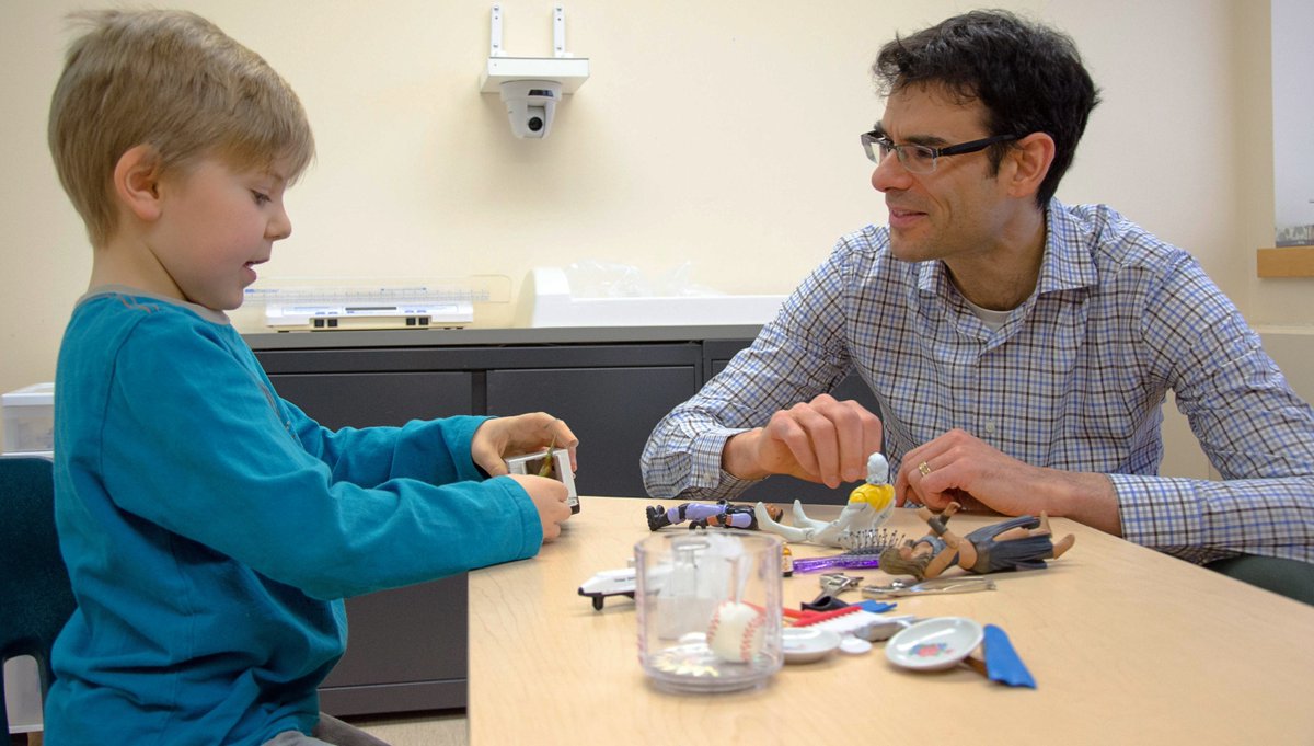 New research shows early signs of autism can be seen in at-risk infants, which could lead to earlier detection, earlier interventions and improved outcomes: ualberta.ca/folio/2021/01/… #UAlberta #ASD #autism