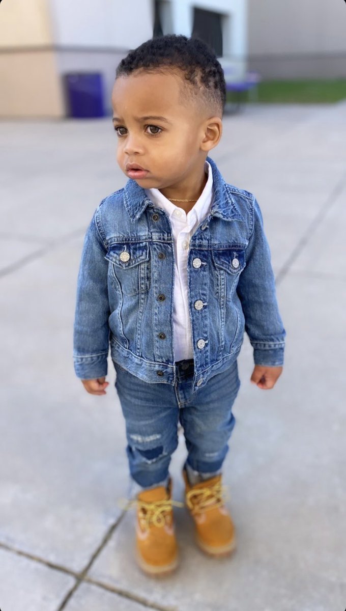 GlamGirlShaye's tweet photo. Auntie babe 🥰 he really the coldest doe #BabyTim https://t.co/2YlAgzkBFr