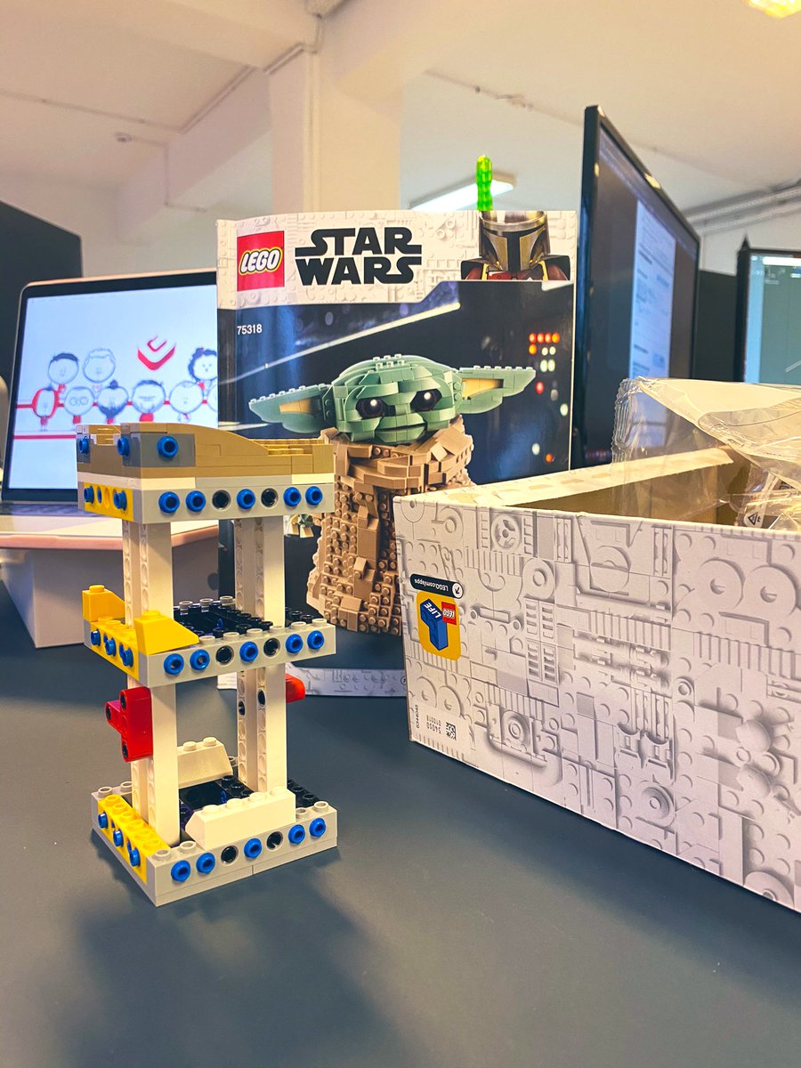 Lison_Cerdan's tweet photo. Jour 28 à @Gozulting : la culture d’entreprise a contaminé le dernier neurone noob de mon cerveau 🧠
#MyFirstLego🧱 #GozuVie https://t.co/PbpUf77cPX