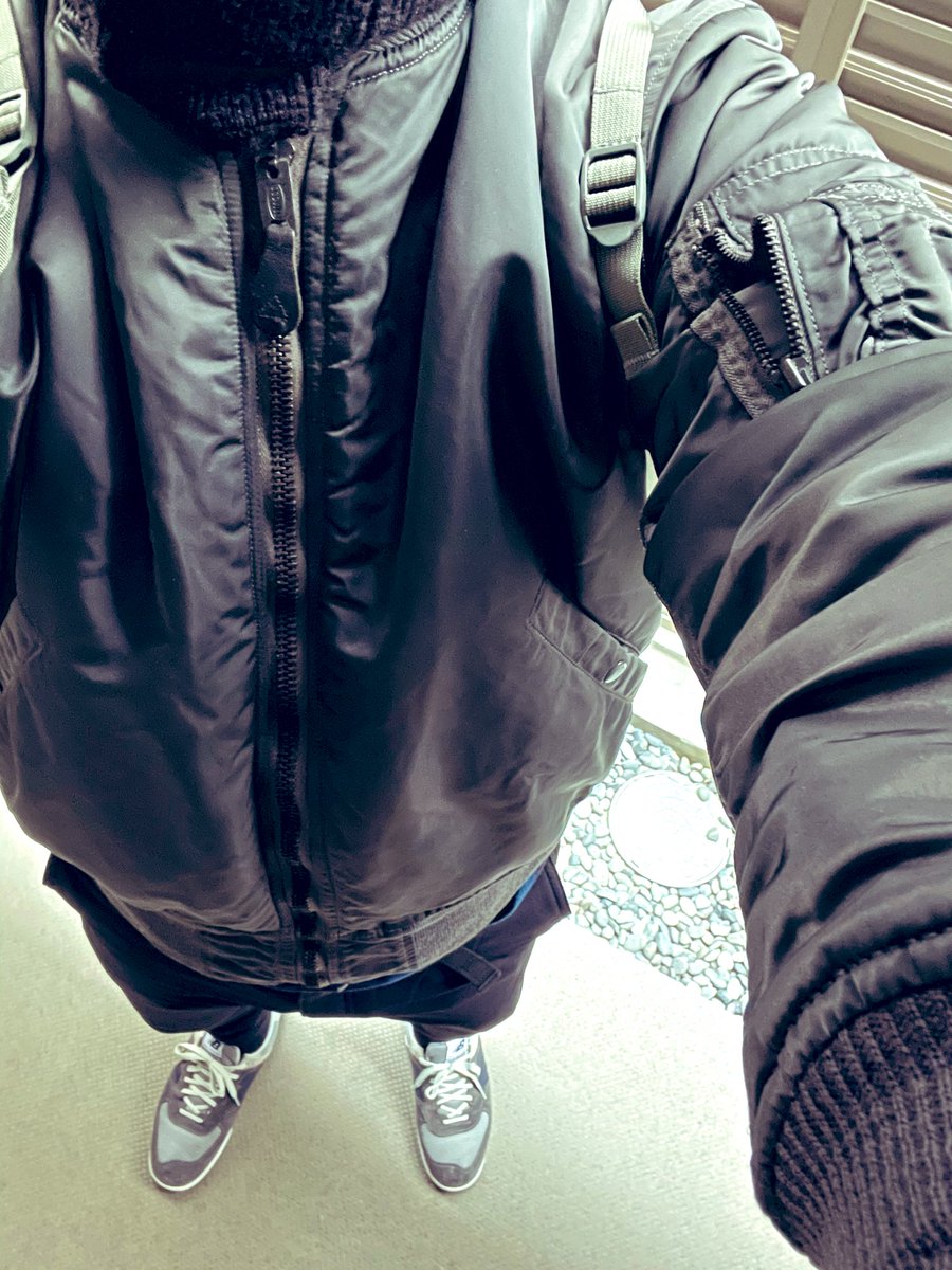 pakusako's tweet photo. 全集中してる中でも
色々あって2回も外出。
そして2回もUKコンビ履き替えたりして…
余裕やん?いえ…全然終わってません。
ヘコミ続けてるんで寂しくて辛いです…
今日はいろんな方に届かないかな。
#ニューバランス
#newbalance
#OM576OGN
#CT576OGG
#パタゴニア
#patagonia
#アルファ
#alpha https://t.co/2KhvaU1gc8