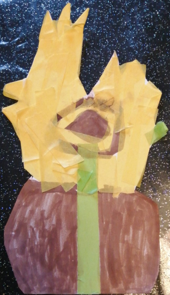 DorchesterP's tweet photo. Brilliant to see the children learning so well online and in school.  Some amazing sunflowers from our Year 3 children....so creative.  #achievingexcellence https://t.co/BfDVes5I6q