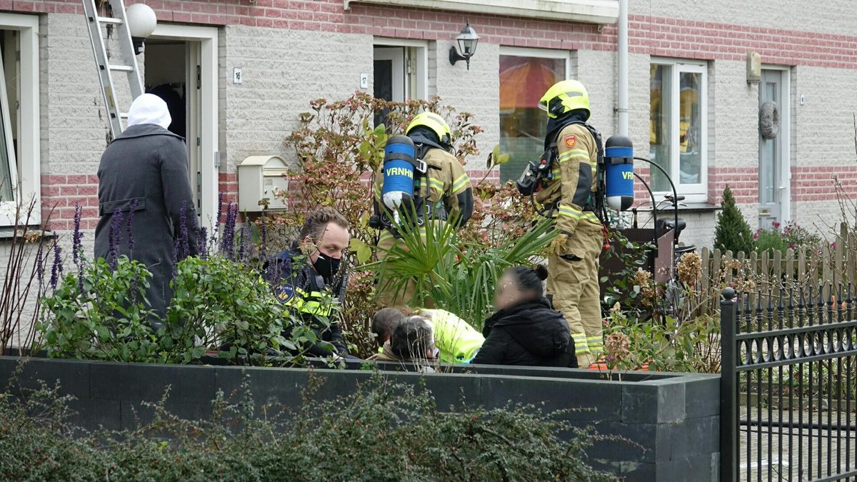 Gewonde bij keukenbrand in Hoornse woning..