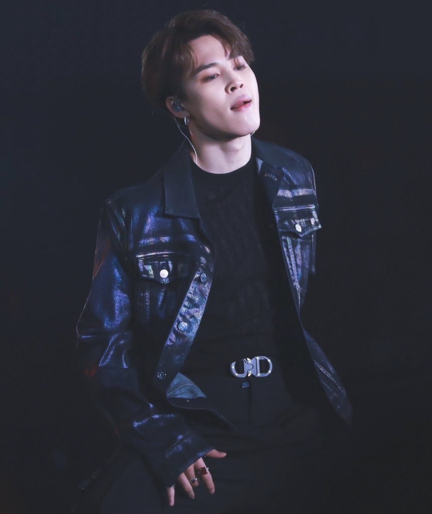 park jimin was literally born to be on a stage - a thread