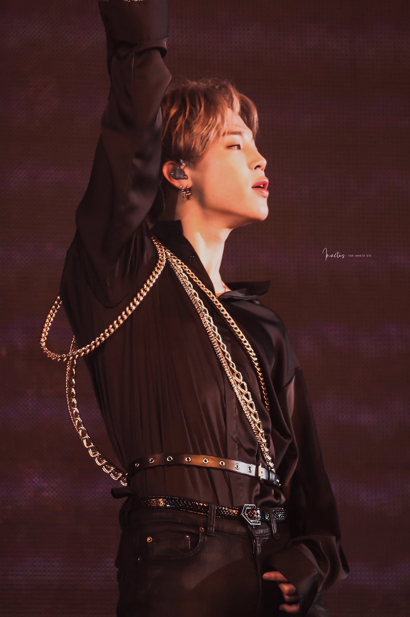 park jimin was literally born to be on a stage - a thread