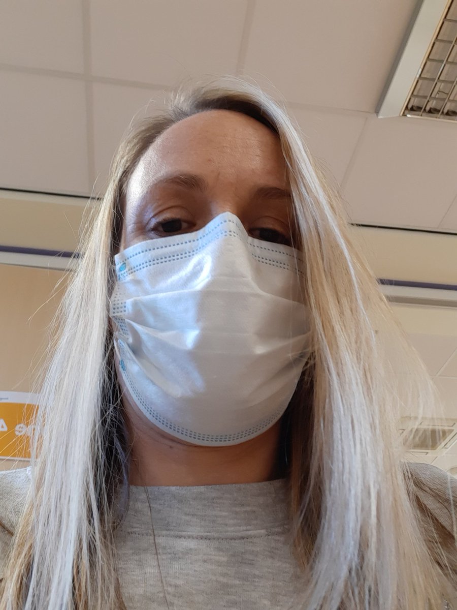 Very positive experience having covid vaccine today @NWBoroughsNHS. Run by a fab team of hard working staff a well organised vaccine clinic, well done to all involved! #jabdone