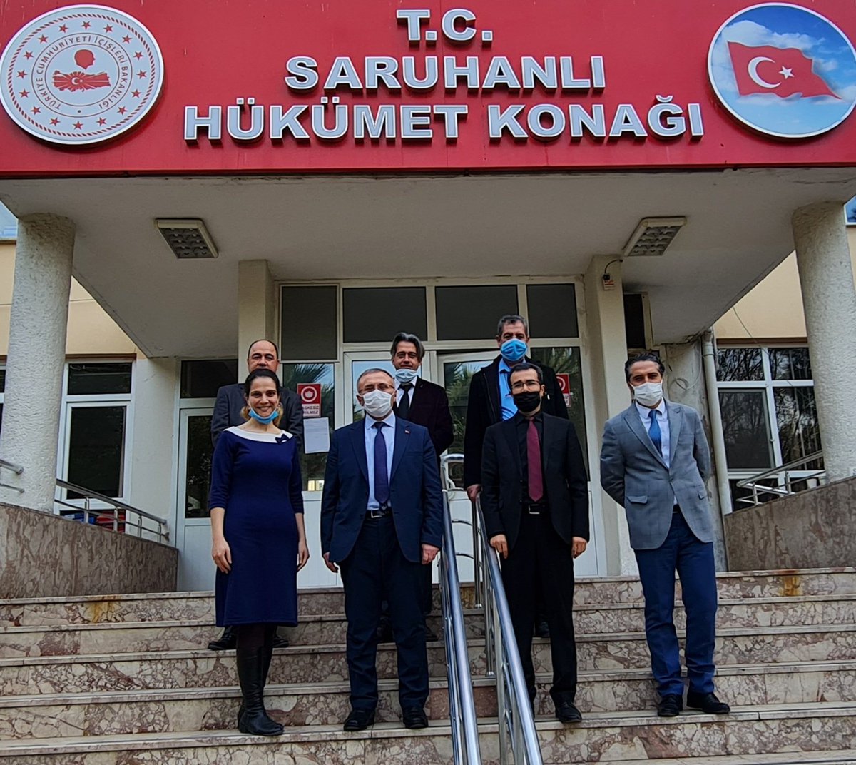 İl Nüfus ve Vatandaşlık Müdürümüz Sn. Süleyman KARA, Nüfus personelinin moral ve motivasyonunu arttırmak için gün boyu Saruhanlı İlçe Nüfus Müdürlüğünde incelemelerde bulundu. <a href="/sefikaygol/">Şefik AYGÖL</a> <a href="/suleymankara26/">Süleyman Kara</a> <a href="/TCNufus/">Nüfus ve Vatandaşlık İşleri Genel Müdürlüğü</a> <a href="/HCetinler/">HAKKI ÇETİNLER</a>