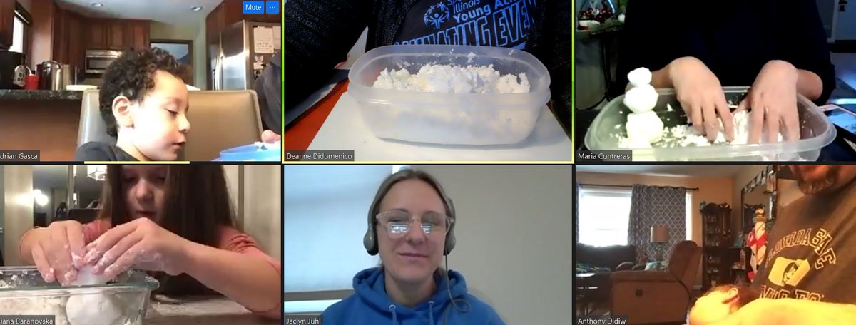 deanne_ELC's tweet photo. AM session had so much fun with our science experiment today!  We made snow with baking soda and hair conditioner.  #WeAre54, #WeAreELC, #SproutingSuccess https://t.co/Y0VDIzID0f