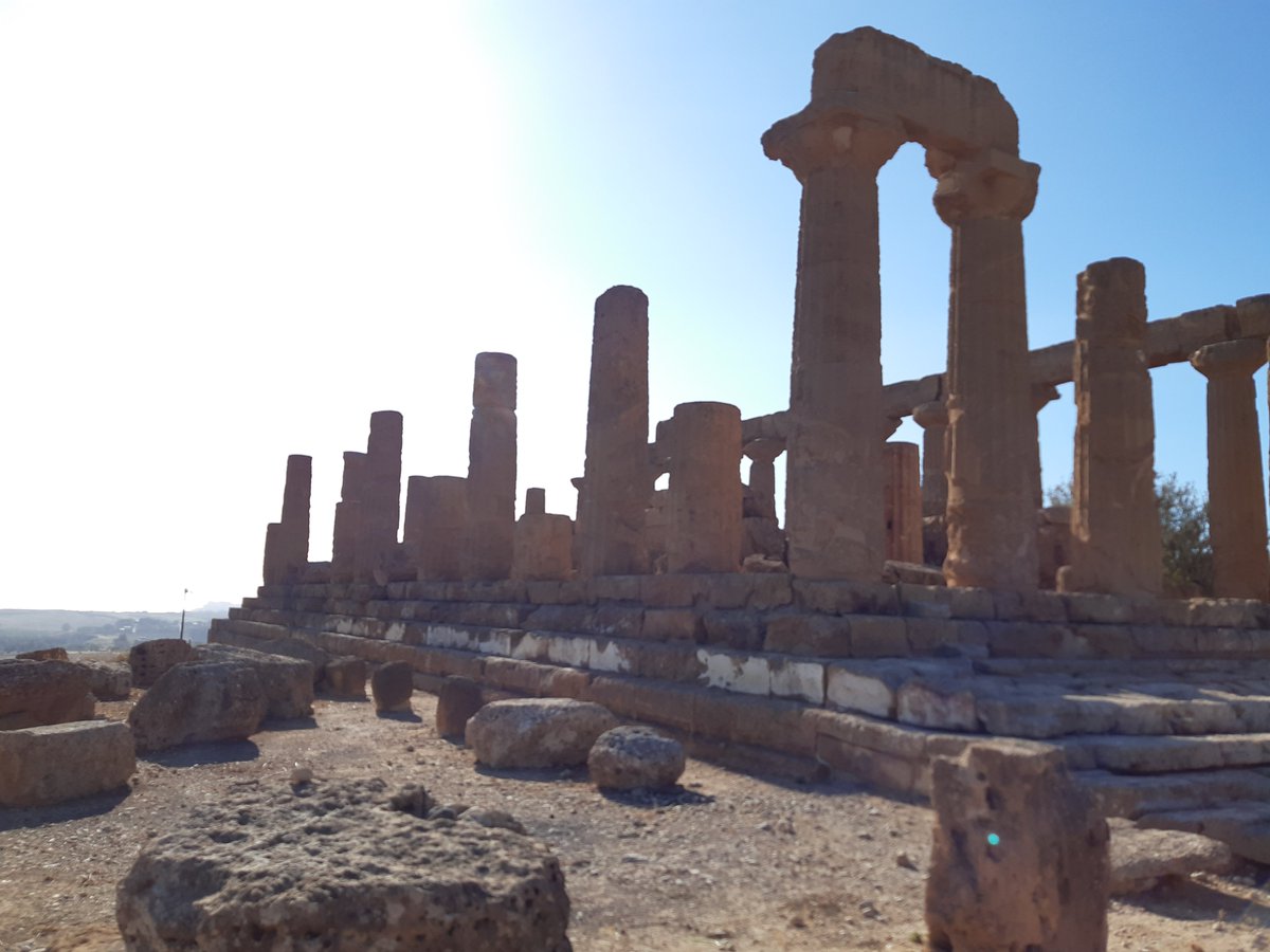 patriziamado's tweet photo. https://t.co/iW56Rd7mmW
My new article on Electrum Magazine:
Sicily: Cradle of Civilization and Wine Island
#wine #winehistory #sicily #greeks #marsala #siracusa #electrummagazine https://t.co/esAhh5Ggdc