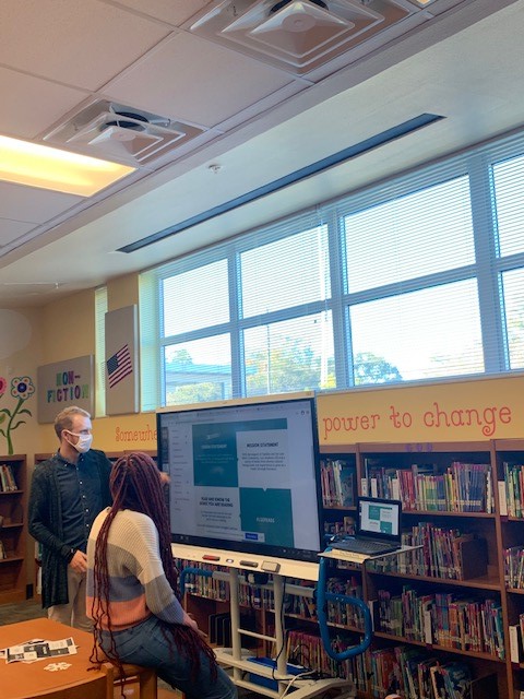 LSE_OCPS's tweet photo. Today we introduced our new reading initiative, Read Woke.  Lake Silver will continue to encourage the love of reading through books that reflect diverse experiences. #LSEREADS @learning_inhues @trpocps @DMitch_OCPS @MariaMurray_ @DrRahim_Jones @StevenOvares @Mindi_M_Smith https://t.co/tPCjHxgrSR