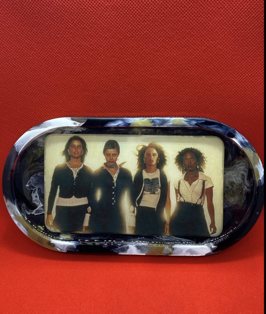 petrovaspaceart's tweet photo. ☀️✨A few available trays☀️✨ https://t.co/j9m6KQN6M4