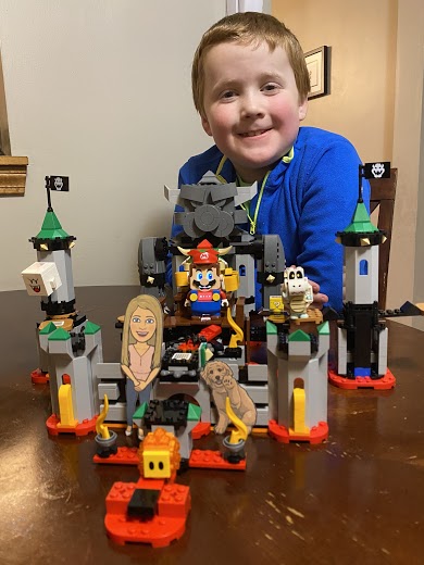 MissMcKeownA4's tweet photo. #FlatMsMcKeown and #FlatPenny had a blast building a Lego Mario Bowser castle with Noah! Thanks for letting us hang out! https://t.co/FKYu58dszk