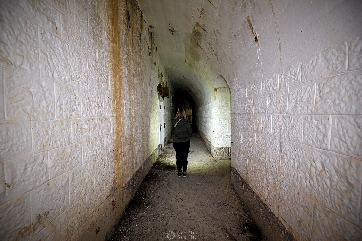 OneManOneMap's tweet photo. The great powers in Europe had already fought with each other before the First World War. A relic of this period is Fort #Vrmac at the coast of Montenegro. More on: https://t.co/gpczHiQwVj

#lostplaces #travel #montenegro #urbex https://t.co/rF4F26WpYo
