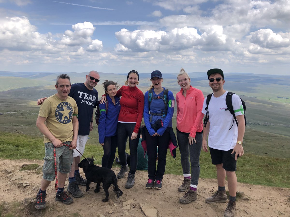 ClarionLaw's tweet photo. In January 2019, Clarion pledged to raise £10,000 for the Moortown-based hospice @stgemmashospice. 

We are delighted to have exceeded our goal and raised £15,000 despite the challenges of the pandemic and remote working. 

https://t.co/XeaT8I4OES https://t.co/XBZLQ3V2tG