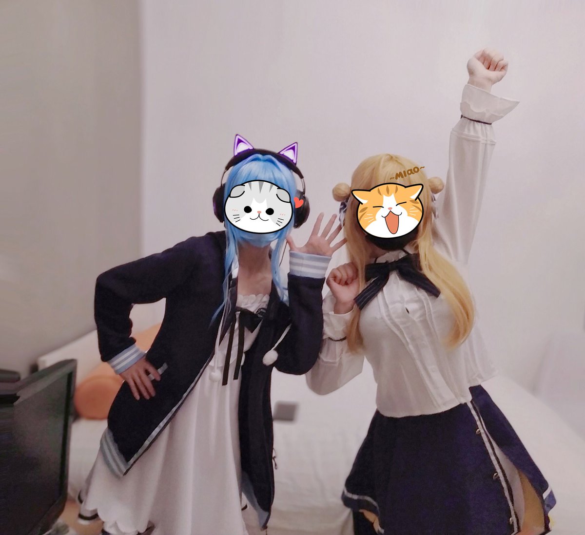 ハミダシクリエイティブ凸 錦あすみ あすみとおそろい猫耳パーカー