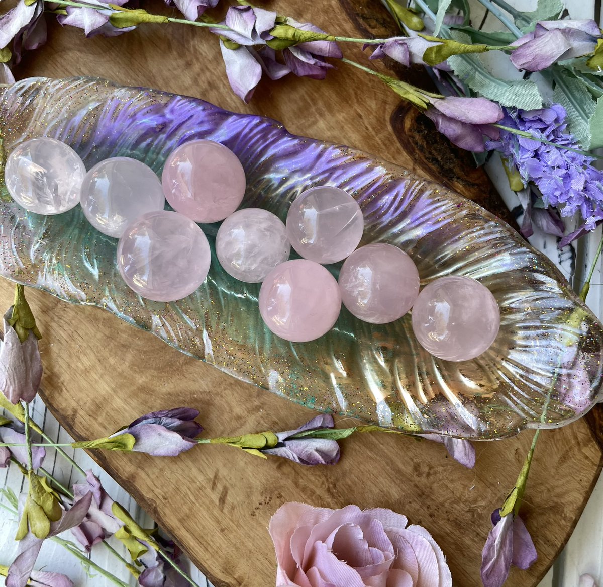 DesignsTiffany's tweet photo. New stuff! Checkout my Etsy Shop ✨💕✨ https://t.co/KHl47yr0ic 🔮 https://t.co/9gmfL3Nqtn