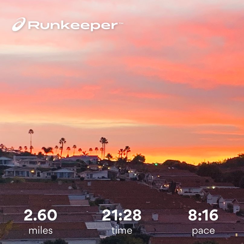 Russ_Franchise's tweet photo. Another gorgeous sunrise run. RSD70. #RWRunStreak @runnersworld @Runkeeper https://t.co/wUDrmtFJ7s