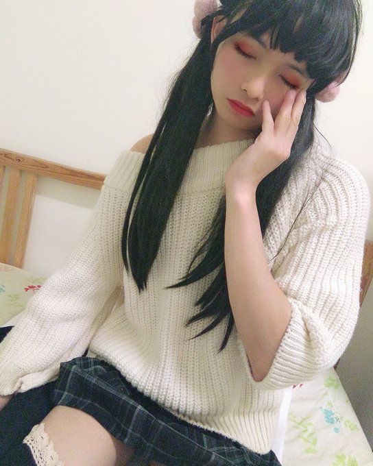 貓田雪奈’s pics and videos