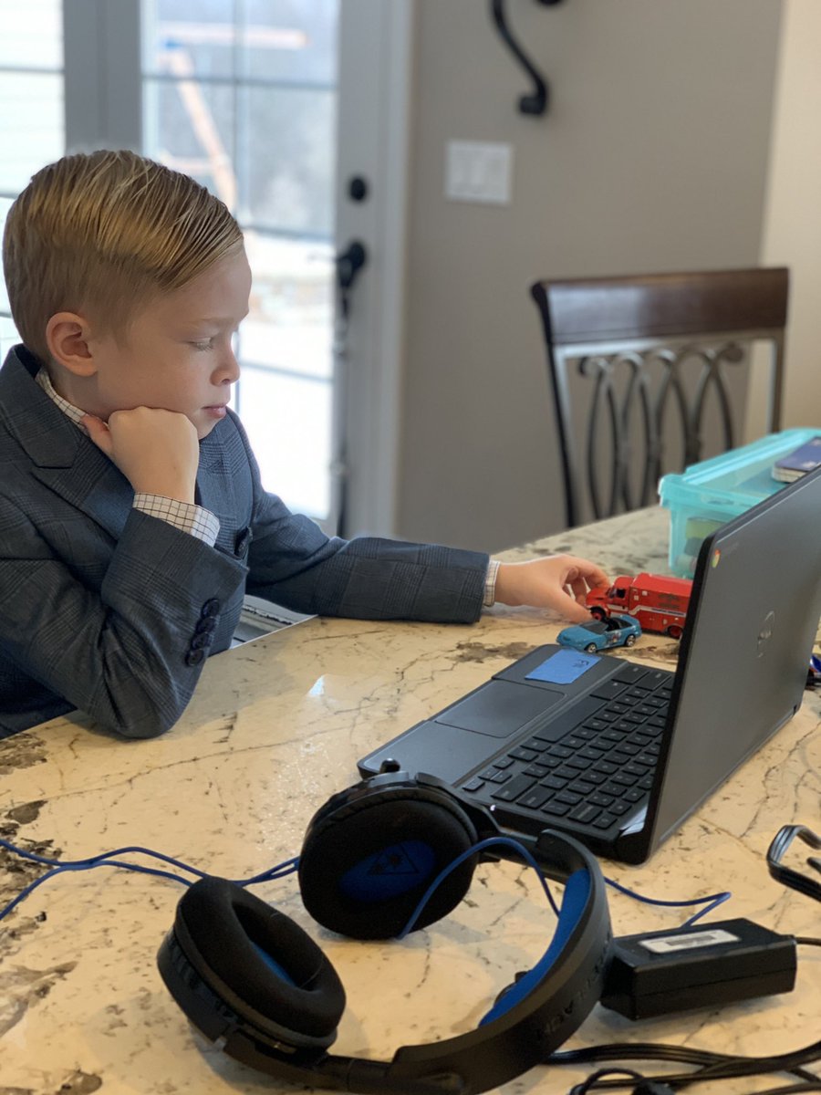 Tiff_Gonzalez's tweet photo. ✨Spirit Week✨ Tanner is ready for the Board Room #lifeintheW @Woodland50News @ElemWest50 @ryanwollberg https://t.co/l51ggYBKXA
