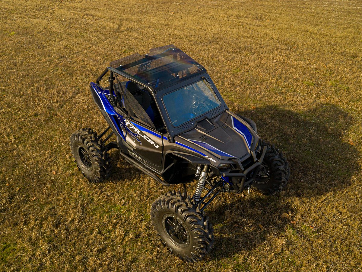 superatvtweet's tweet photo. π¨ Are you looking for a way to ride no matter the weather, flying trail debris, or harmful sun rays in comfort & style? Install a #SuperATV Tinted Roof on your #HondaTalon #1000X or #1000X4 to ride easy through all conditions. πͺππΊπΈ #satv #hondatalonx #talon4 #honda #talonx https://t.co/88jDU6t28n