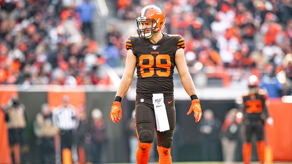PrincetonFTBL's tweet photo. An 18-year playoff drought ended with an onside kick! TE @Steve_OCarlson talks about making the play and his time with @PrincetonFTBL as the @Browns get set for the playoffs! 

➡️ https://t.co/u211gzoDXQ https://t.co/fkOylM8m3M
