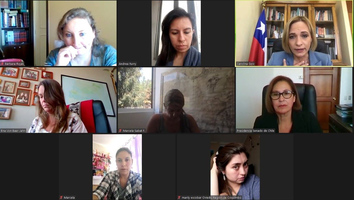 _SincroniaCiuda's tweet photo. Reunidas con @Postnataldeeme1 hacemos un llamado al @GobiernodeChile que aún no entrega alguna respuesta a las miles de madres que esperan una solución y que en la actual situación que se encuentran deberán volver a trabajar. #PostnatalDeEmergenciaYa https://t.co/wFonzss2xc