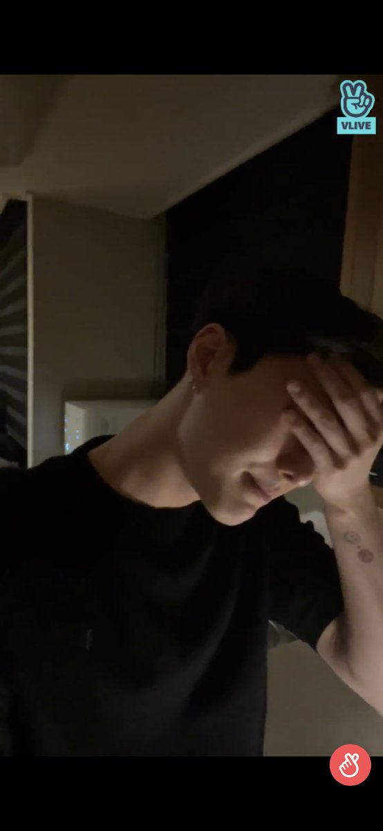 행복이 tweet media
