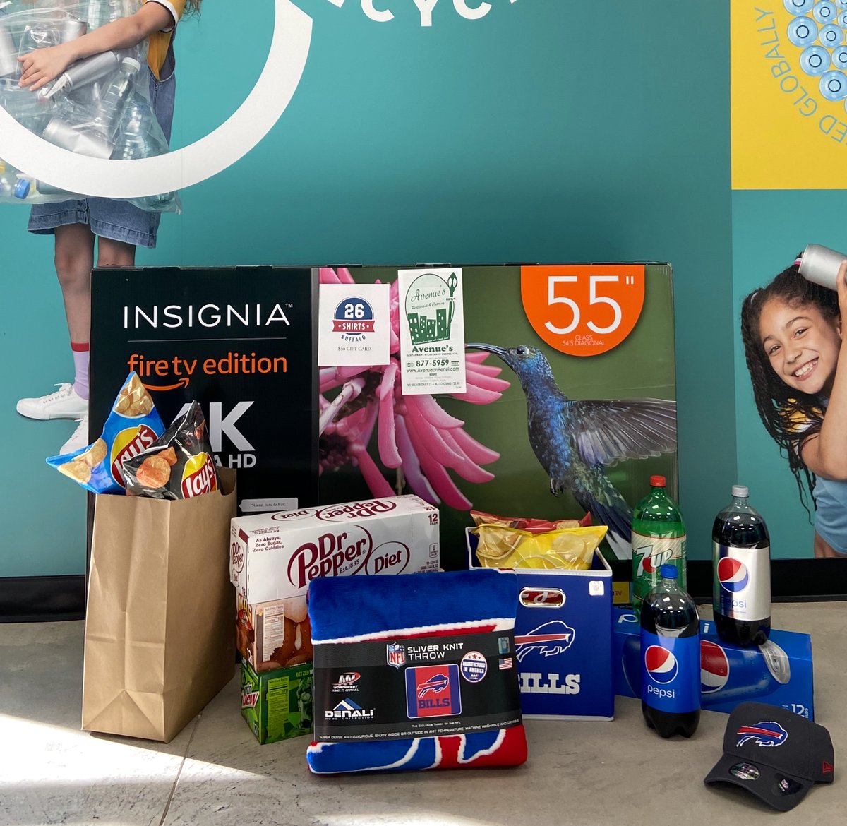 CleanLoopCenter's tweet image. Have you rushed to enter into our Tailgate from Home Sweepstakes? Sign up at our Center or online at cleanloopcenter.com before 1/15 for your chance to win the ultimate game-day setup. You win, our team wins, we all win big. 🏈