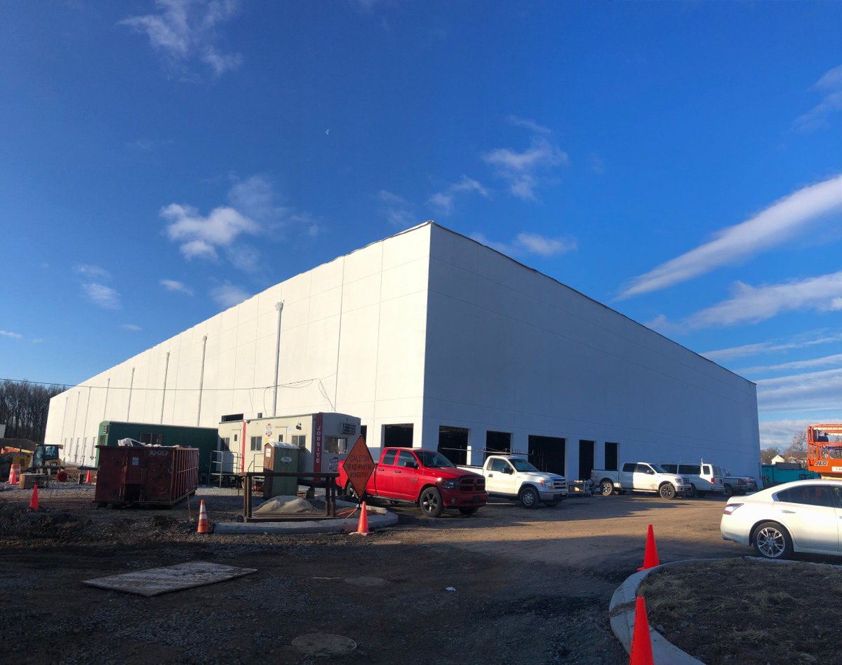 REDCOMLLC's tweet photo. It's a beautiful day for a progress update at our WIP Hopelawn project in Woodbridge, NJ! We are currently working on painting the exterior, the sprinkler system, and the ductwork.
#GivingYourDreamsStructure #NJArchitecture #NJEngineering #NJConstruction #Warehouse #Industrial https://t.co/6r4fg25SWQ