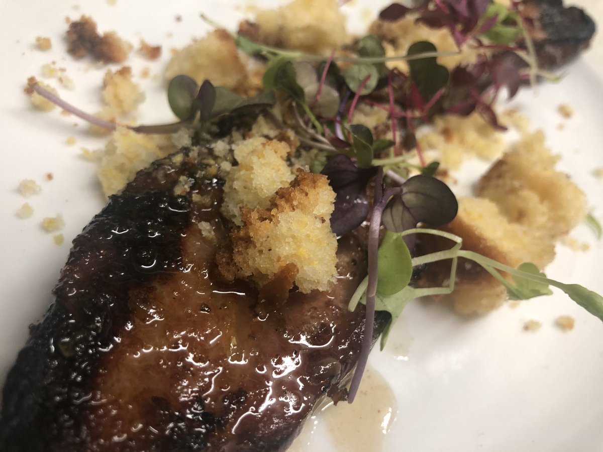 danssteakhouse's tweet photo. Try our Bacon Slab appetizer which is a thick cut of applewood smoked bacon with corn bread crumble and jalapeño honey #bacon #baconlover #steakhouse #delivery #takeout #curbsidepickup #redbank_nj #nj #foodie #apps #appetizers https://t.co/SoZpNQPWXR