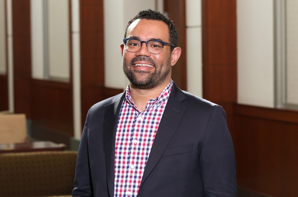 vanderbiltlaw's tweet photo. Congrats to @ramonjw on winning the 2020 K. William Kolbe Law Student Writing Competition sponsored by @AmericanBarIRIS! Ramon won for his @VandyJETLaw Note, "The Fault In Our Stars: Challenging the FCC’s Treatment of Commercial Satellites as ..." 
https://t.co/CS8jFqjFDM https://t.co/aXnXG3dDvZ