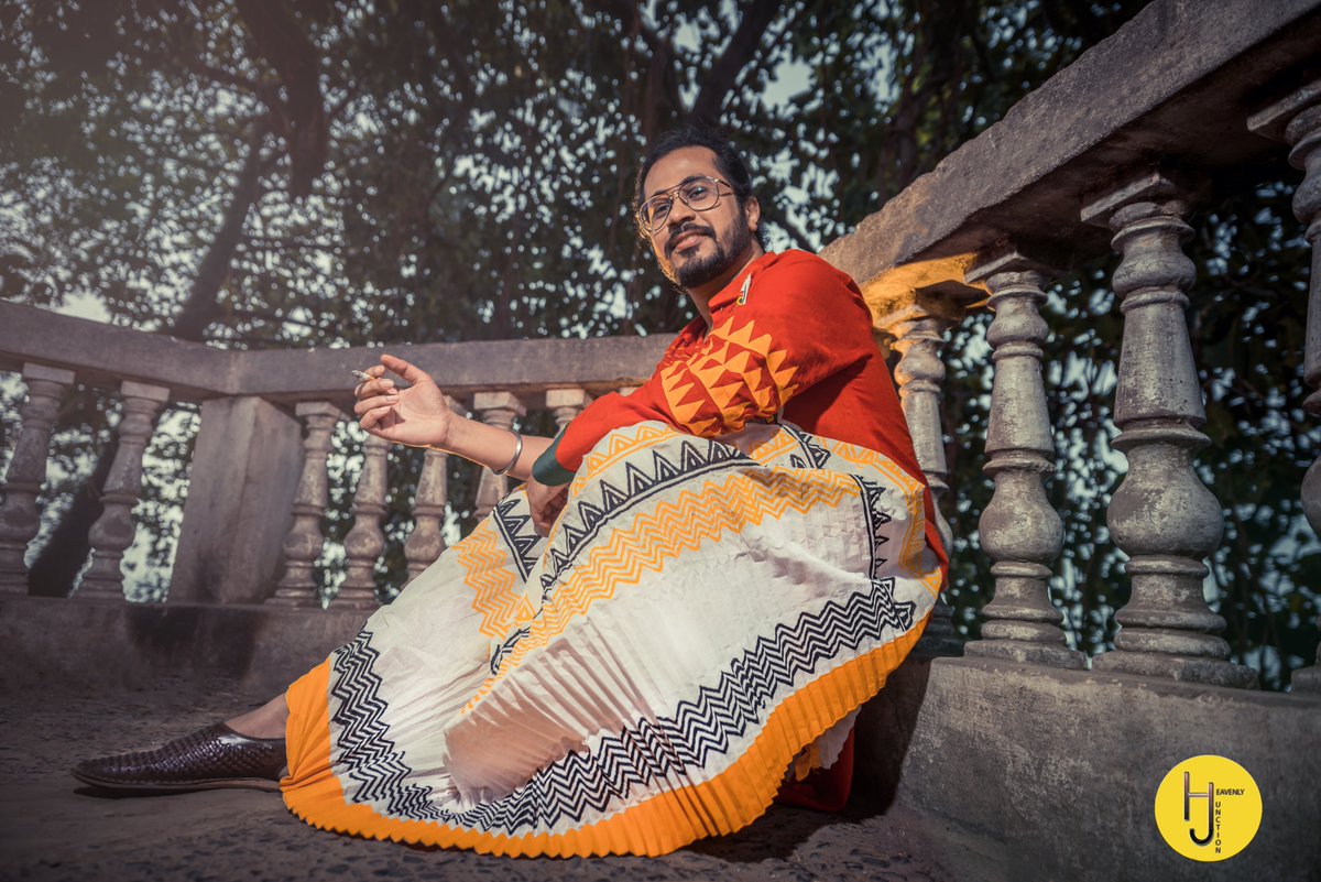 ayancoolest's tweet photo. Vintage Street Fashion Series...
Face : Abhishek Bose
MUA: Rup Roy
Assist: Pranay Sen
Photography and edit: Heavenly Junction - Asayan  Films Productions Private Limited https://t.co/8PN7yOQWrj