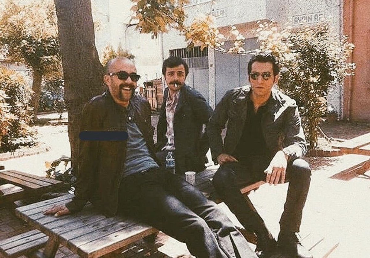 "Birine güvenmek en büyük kumardır."

Suskunlar 🎬