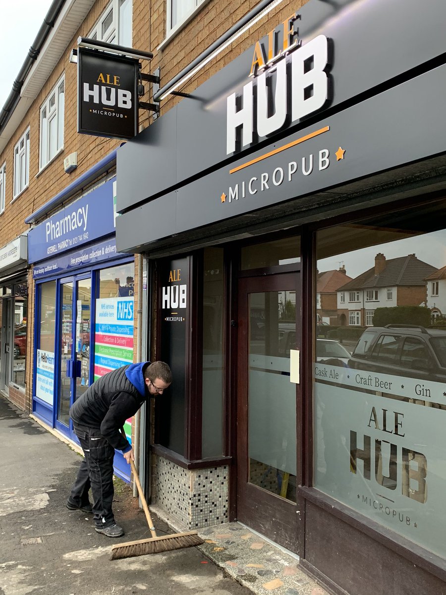 signgraphicsltd's tweet photo. We manufactured and installed the latest Ale Hub branch signage in Shirley back in December. Looking forwards to sampling a few beers when lock-down is eventually relaxed 🍺 https://t.co/ybNB8Pm9QP