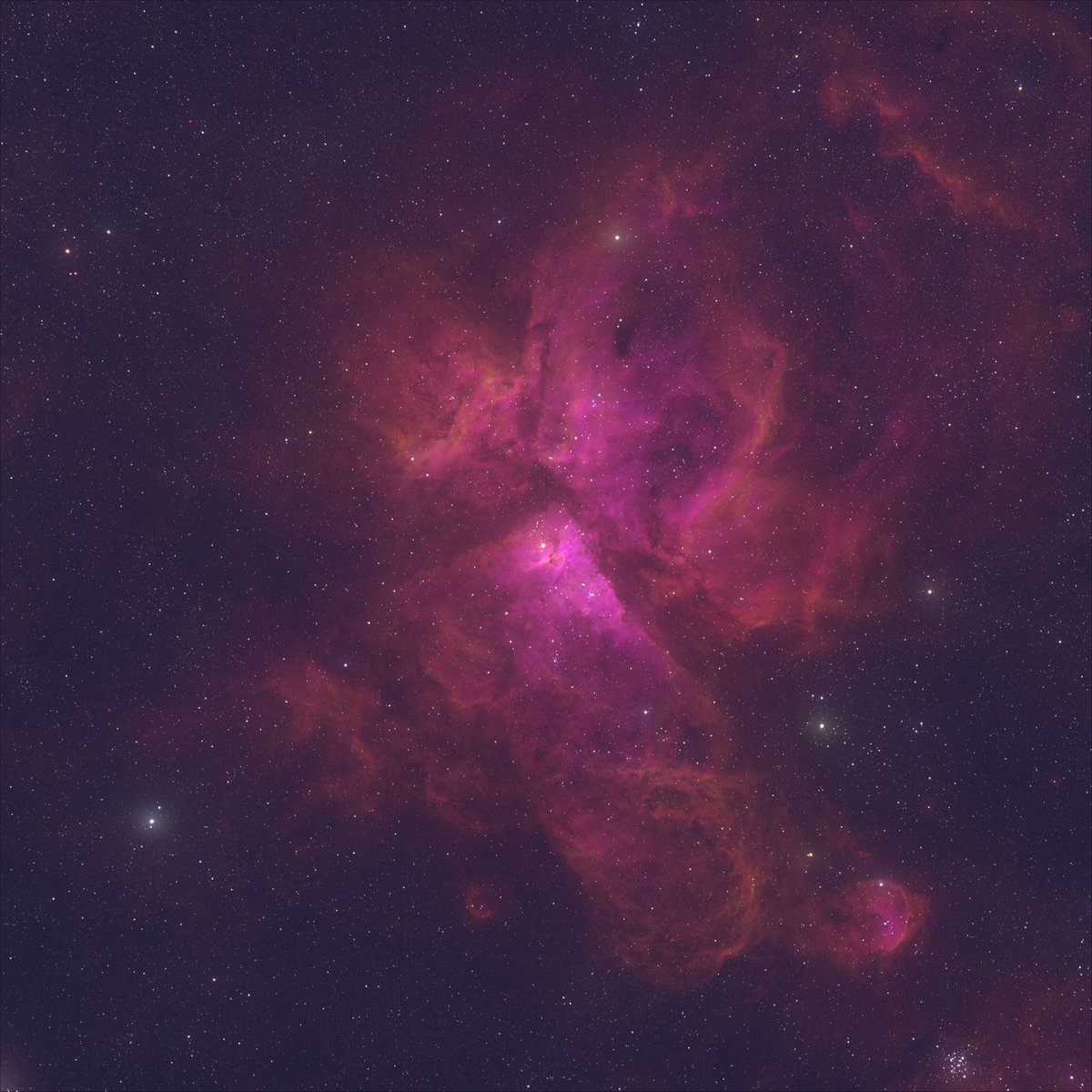 uml_observatory's tweet image. Graduate student Nick Sorabella took this amazing photo of the Carina Nebula from the Siding Spring Observatory in Australia using the iTelescope network! The Carina Nebula is only observable from the Southern Hemisphere and is one of the largest diffuse nebulae in the night sky