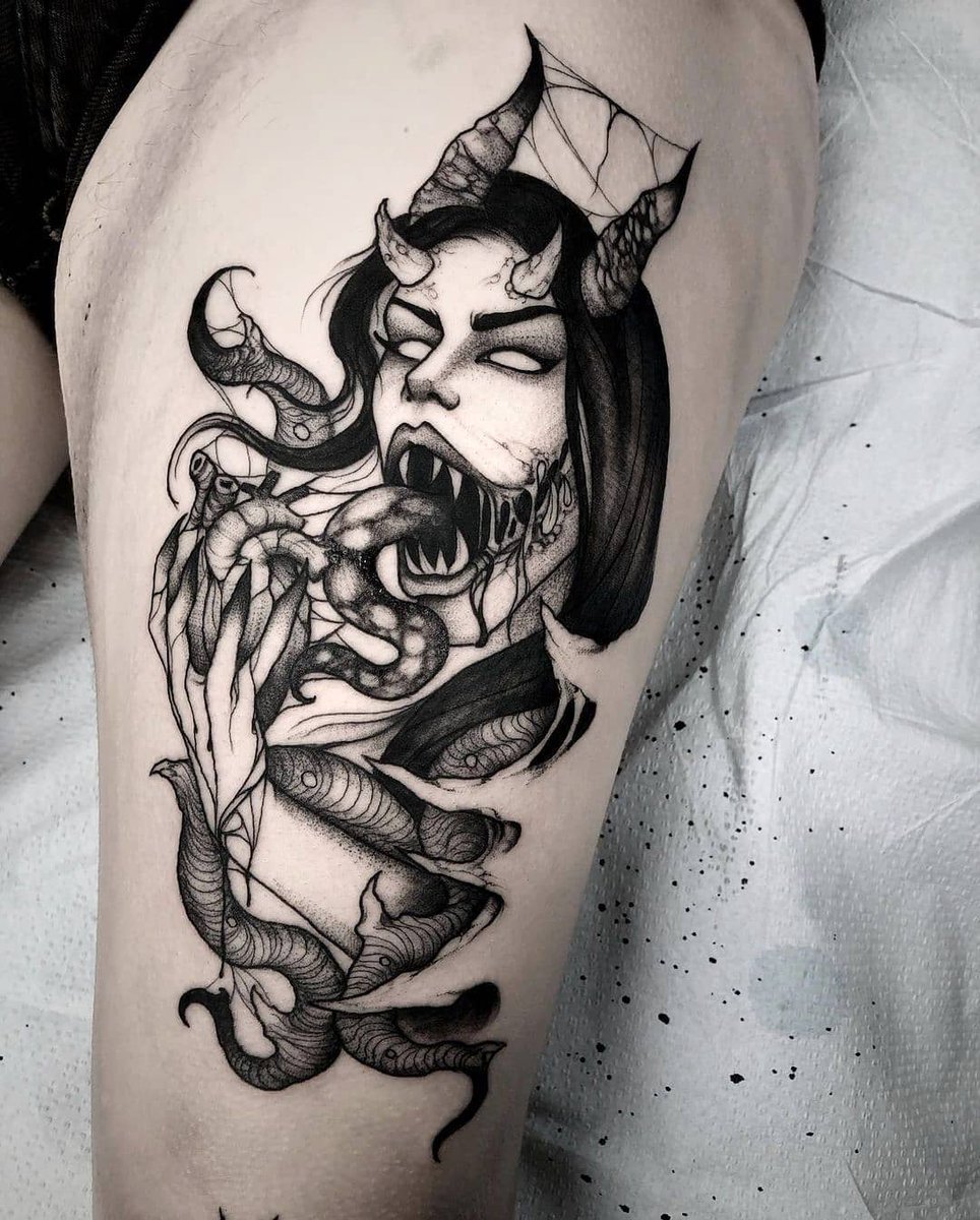 AttitudeCo's tweet photo. Amazing ink from ludo_mortuus 🖤🖤
#AttitudeClothing #Gothic #GothicTattoo #GothicInk #AltClothing #GothicFashion #GothicHome https://t.co/JGxyAkDOum