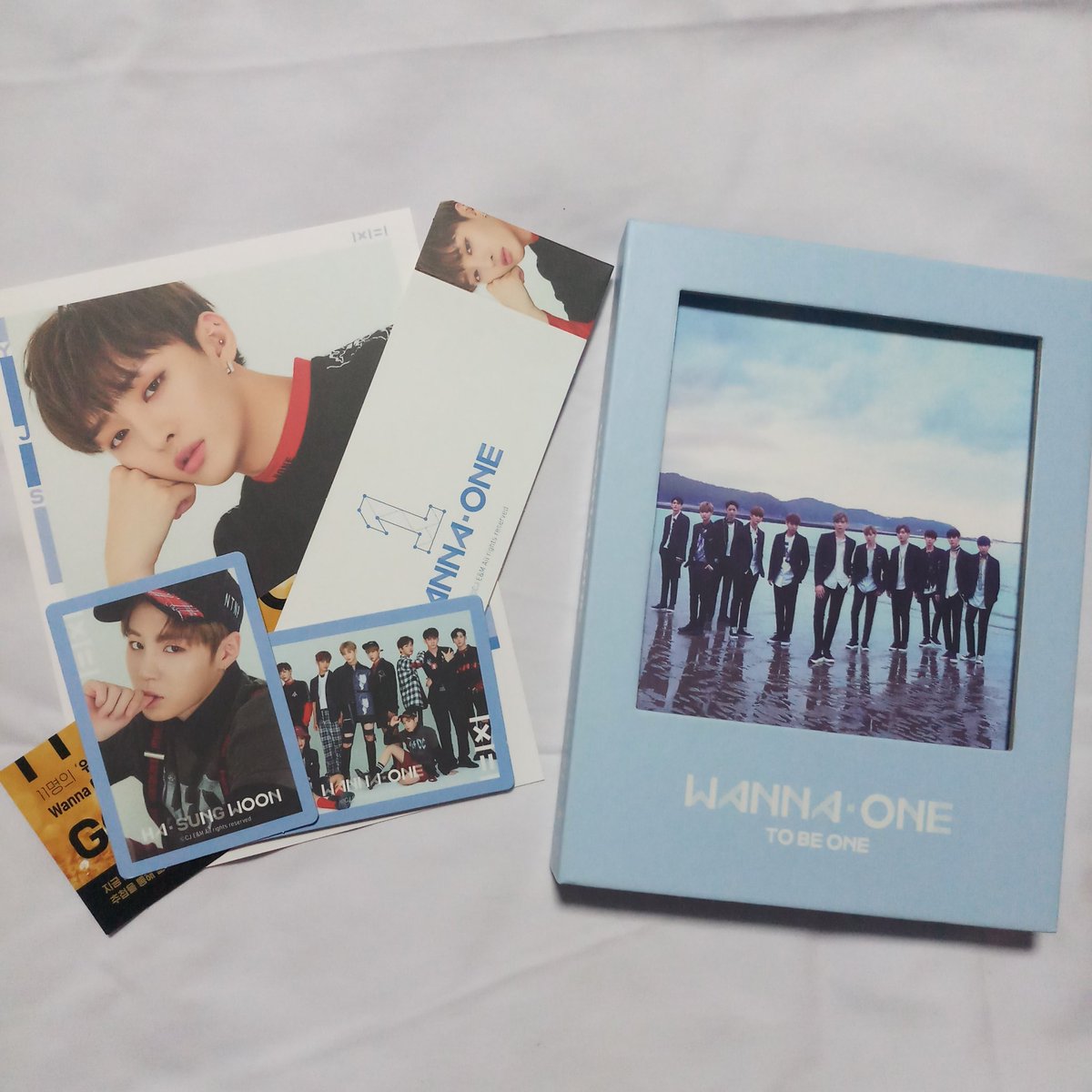 bixboxmilk's tweet photo. พร้อมส่ง! บั้มละ300บ. ของครบทุกบั้มค่ะ ค่าส่ง30/50 ใครสนใจเดมมาได้เลยค่ะ🙏🏻 #ตลาดนัดวนว #ตลาดนัดWANNAONE #ตลาดนัดWANNAONE https://t.co/Orv8nj9yTa