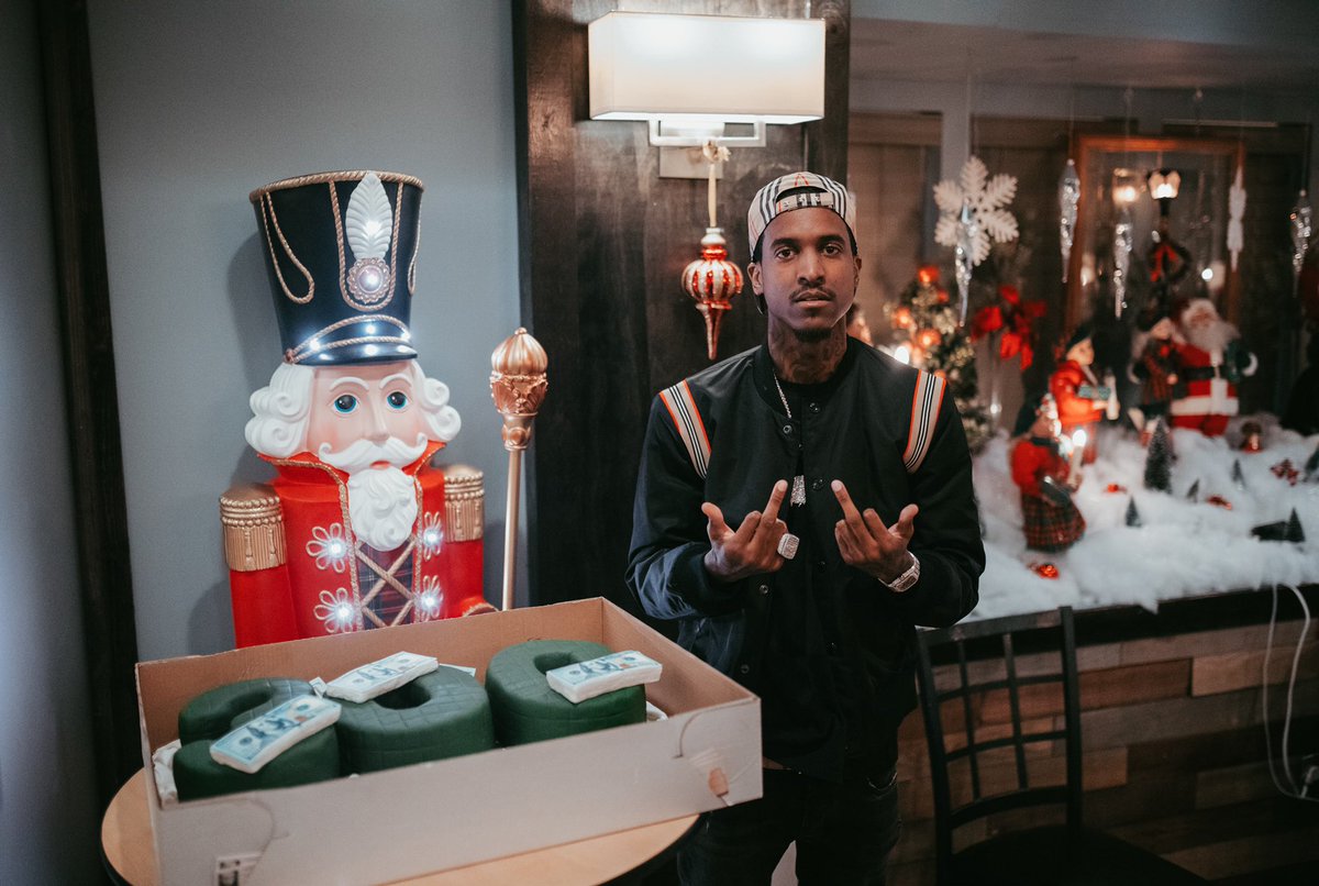 LilReese300's tweet photo. Today my day I’m just thankful I’m here https://t.co/LY3n3FdAEv