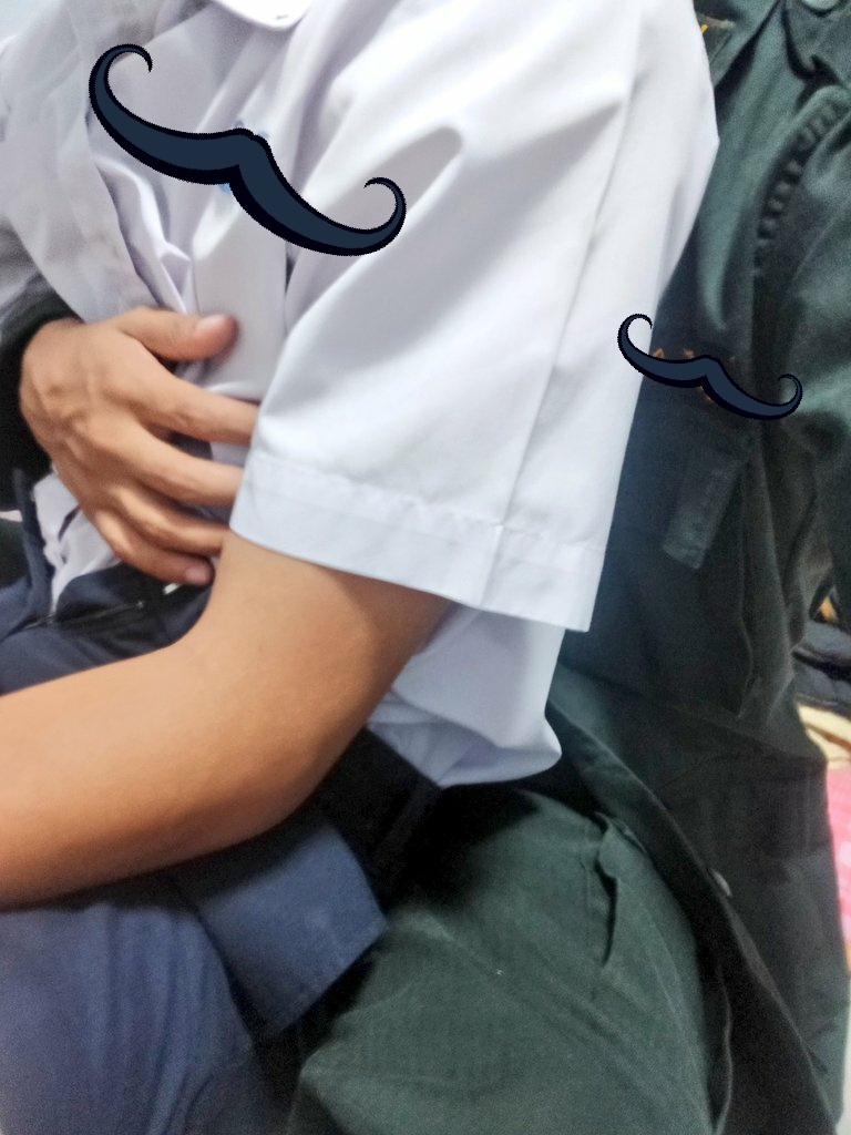 Mahalai57611867's tweet photo. อยากดูคลิปพี่ รด.กับน้องม.6 ก็รีไปเรื่อยๆค้าบ https://t.co/cdUdd4A94T