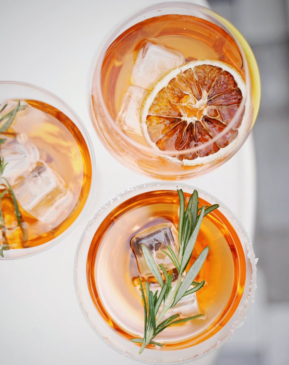 Prime1153's tweet photo. ⚡️UPDATE⚡️  We got our liquor license!! 🥂
 #Prime115 will now be serving up cocktails and your favorite mixed drinks in addition to our wine and beer offering🥃🍸🍹🍷🍺 We are so excited to expand our drink offering to a full bar! https://t.co/PKqonwJT4c