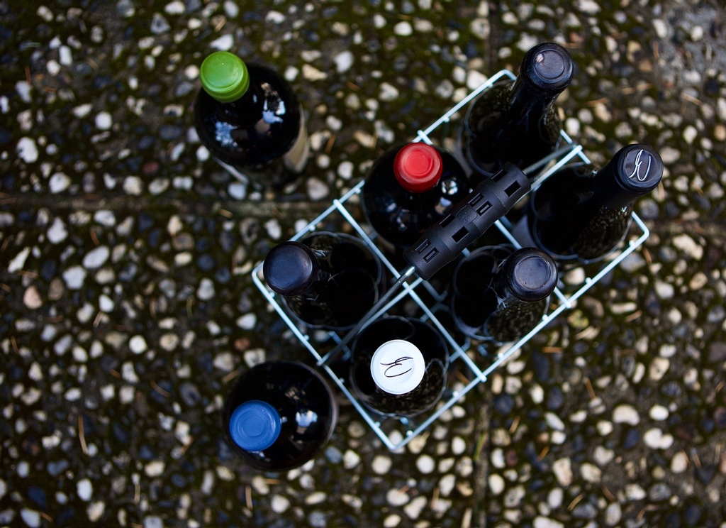 RESTOCK ALERT! Next week, we are going to be offering fantastic DISCOUNTS on volume orders to stock up after the holidays.  Make sure you sign up for our mailing list so you don't miss out on these incredible specials. Stay tuned... #wine #stockup #drinkcali #drinklocal #sonoma