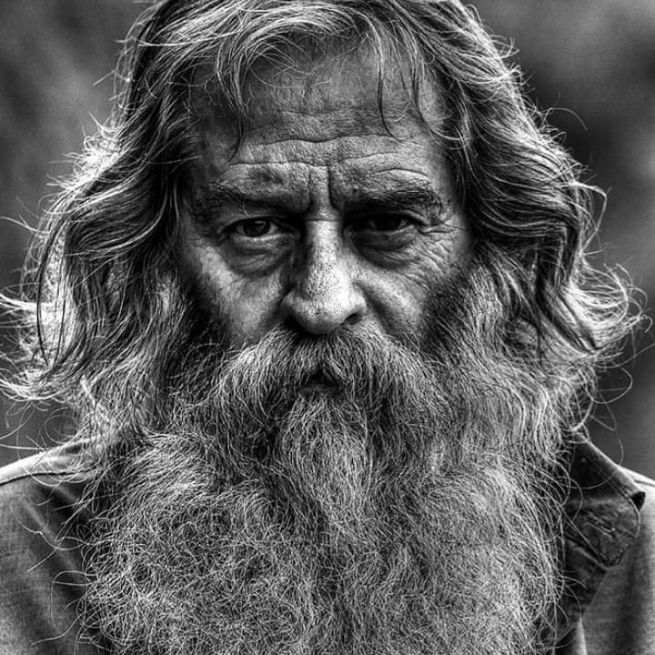 تیری نگاہ میں نا بھر دوں دو جہاں کا غم✨