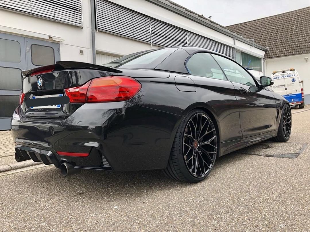 John_bhn's tweet photo. 🚨 Je vais mettre ma voiture en vente prochainement, pour les intéressés n’hésitez pas à venir en PV! 🚨                       

RT apprécié. https://t.co/nMyBInFVqf