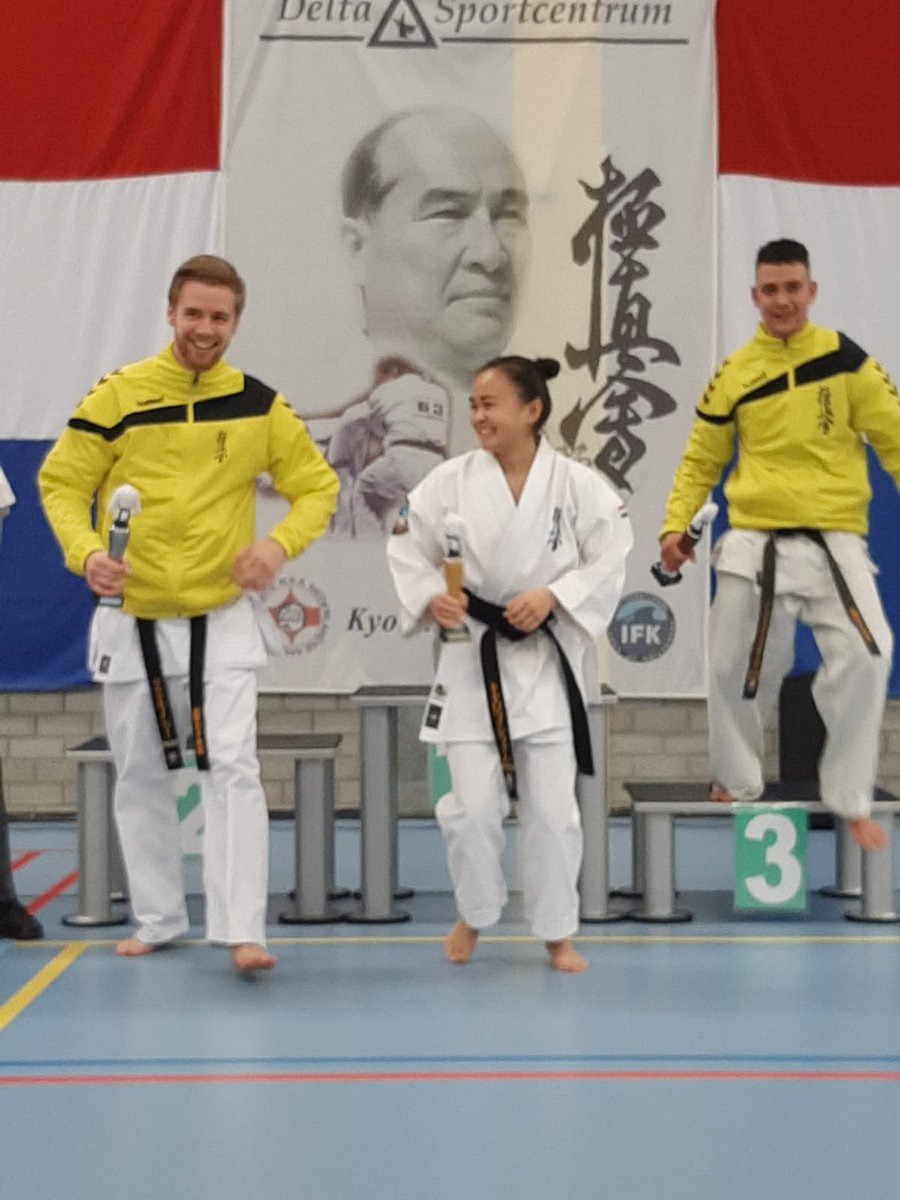 _CarolinePham's tweet photo. Canโt believe itโs already been a year ago... So ready to kick some ass again! ๐ฅ๐๐ผโจ
#Kyokushin #Karate #IFK #DutchOpen2020 #Kata https://t.co/L1R1F46xJG