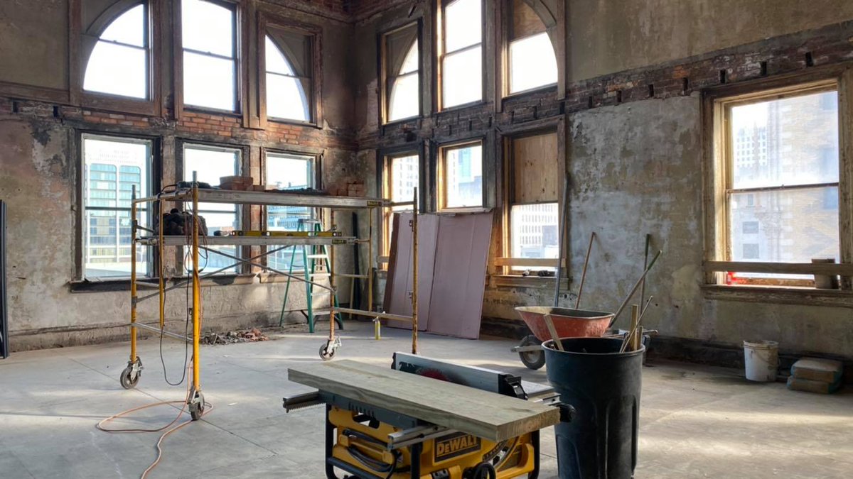 DowntownToledo's tweet photo. Inside the rehabilitation of the Pythian Castle😍 https://t.co/dI4G0FTVta