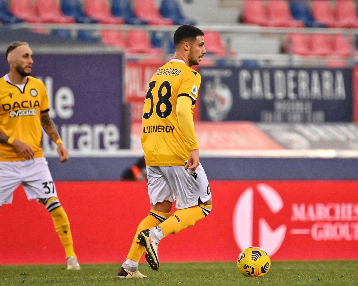 Conquistato un buon punto in rimonta, lottando e credendoci fino all’ultimo. Subito al lavoro per la sfida di domenica💪🏽⚫️⚪️ #BolognaUdinese #AlèUdin