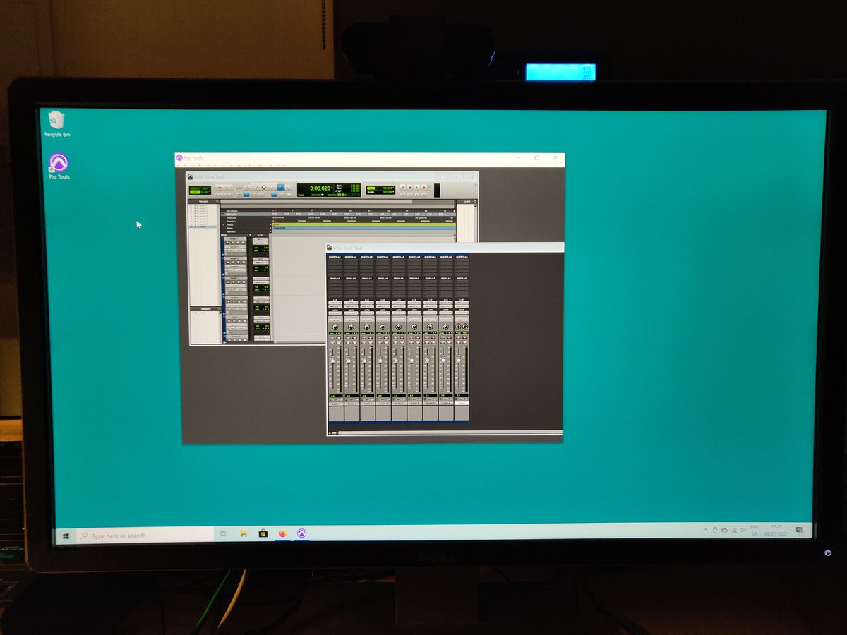 pintsized's tweet photo. I bought an SSD and Windows licence so that I could use my dev machine for @AvidProTools. It took three attempts to install, then wouldn't run. After some DLL prodding I fixed it by installing C++ runtime deps, only to find huge WinXP window borders and no HiDPI support 🤦 https://t.co/jWaPF2f6dr