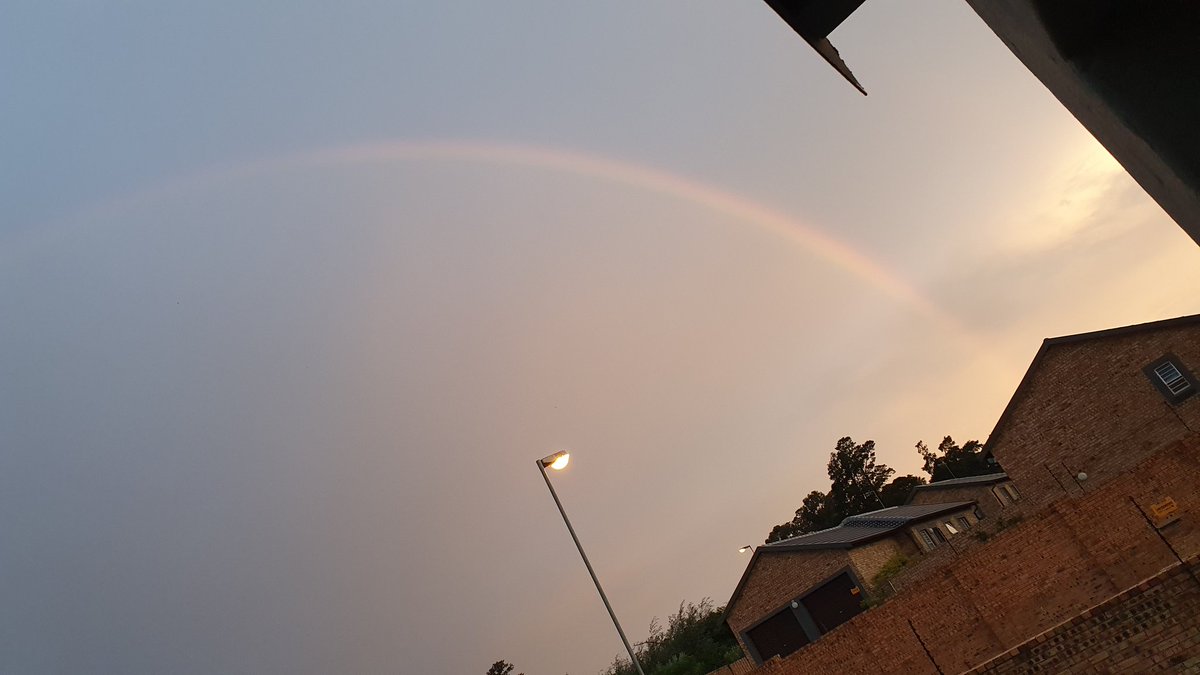 ZiskaHaak's tweet photo. Every storm in your life is followed by a rainbow 🌈 

Nice to see one tonight...

"Try to be a rainbow in someone's cloud" - Maya Angelou

#rainbow #afterthestormcomestherainbow  #afterthestorm #happiness #blessed #tooblessedtobestressed #godscreation #Godisamazing https://t.co/ZStXc5cbID